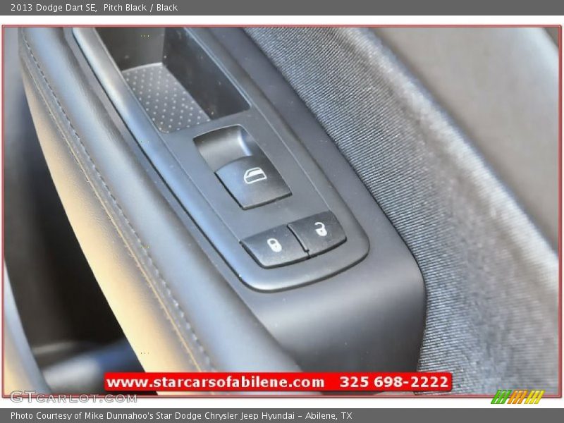 Pitch Black / Black 2013 Dodge Dart SE