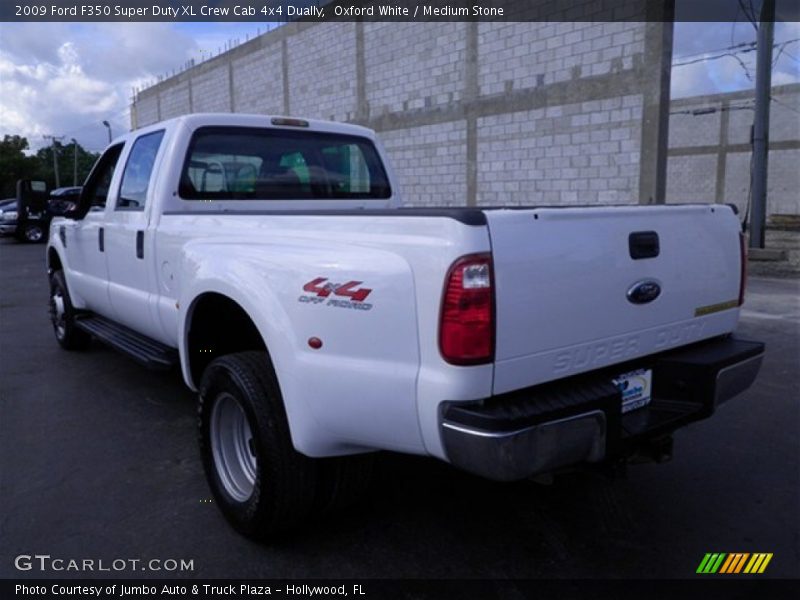  2009 F350 Super Duty XL Crew Cab 4x4 Dually Oxford White