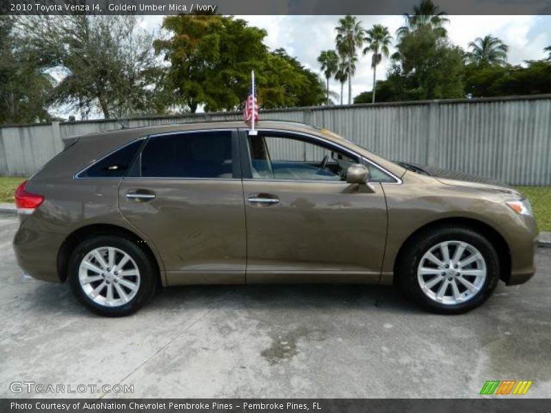 Golden Umber Mica / Ivory 2010 Toyota Venza I4