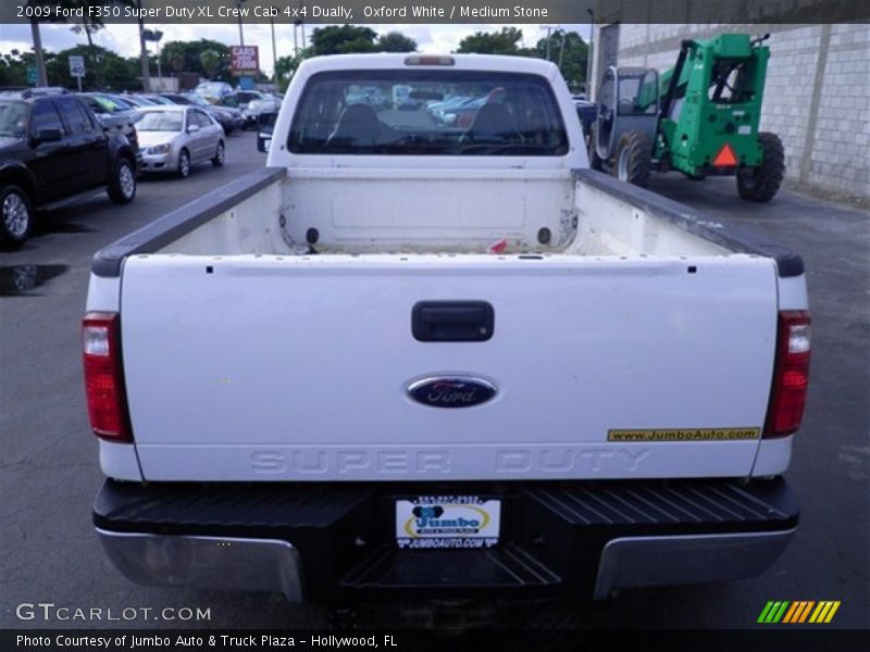 Oxford White / Medium Stone 2009 Ford F350 Super Duty XL Crew Cab 4x4 Dually