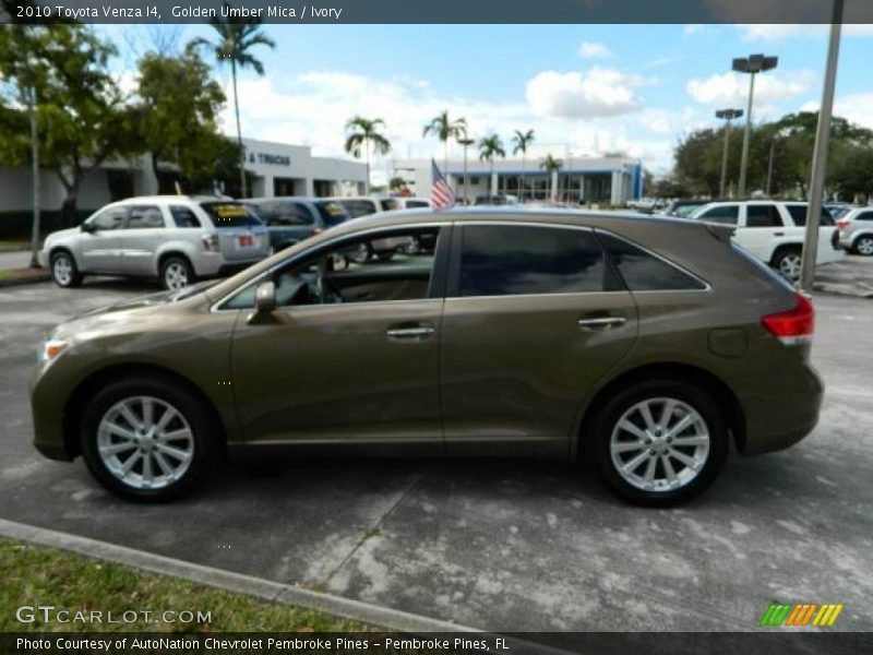 Golden Umber Mica / Ivory 2010 Toyota Venza I4