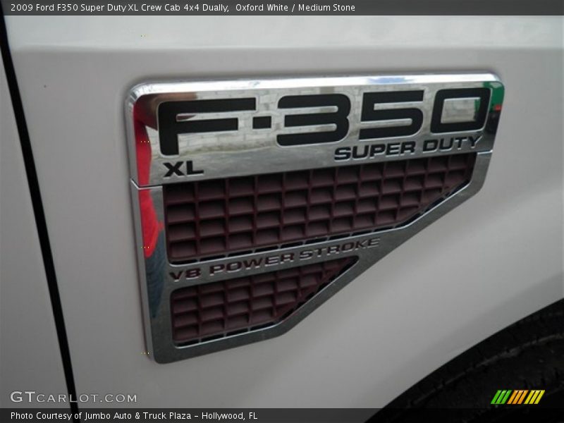 Oxford White / Medium Stone 2009 Ford F350 Super Duty XL Crew Cab 4x4 Dually