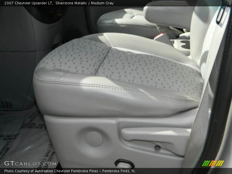 Silverstone Metallic / Medium Gray 2007 Chevrolet Uplander LT