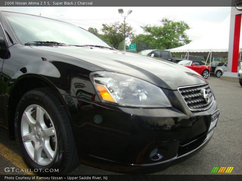 Super Black / Charcoal 2006 Nissan Altima 2.5 S