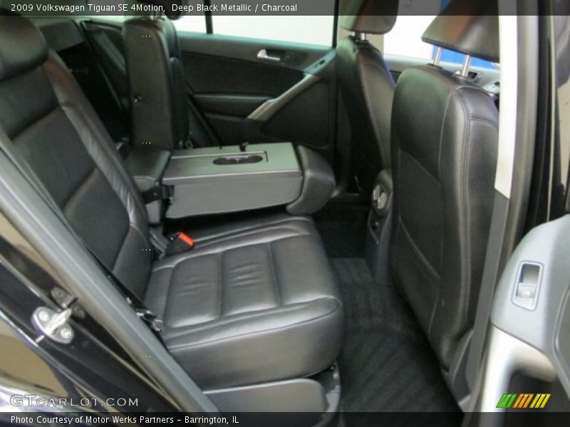 Deep Black Metallic / Charcoal 2009 Volkswagen Tiguan SE 4Motion