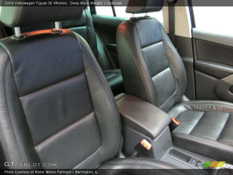 Deep Black Metallic / Charcoal 2009 Volkswagen Tiguan SE 4Motion