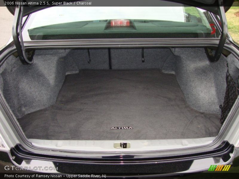 Super Black / Charcoal 2006 Nissan Altima 2.5 S