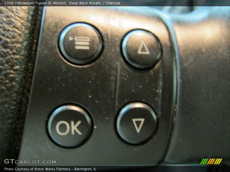 Deep Black Metallic / Charcoal 2009 Volkswagen Tiguan SE 4Motion