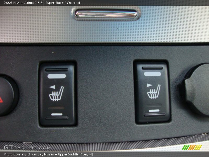 Super Black / Charcoal 2006 Nissan Altima 2.5 S