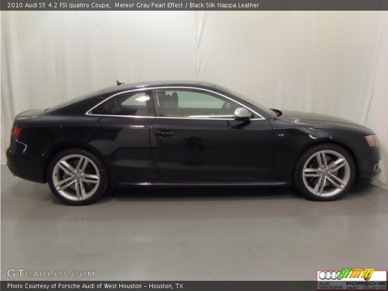 Meteor Gray Pearl Effect / Black Silk Nappa Leather 2010 Audi S5 4.2 FSI quattro Coupe