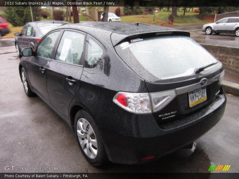 Obsidian Black Pearl / Ivory 2010 Subaru Impreza 2.5i Wagon