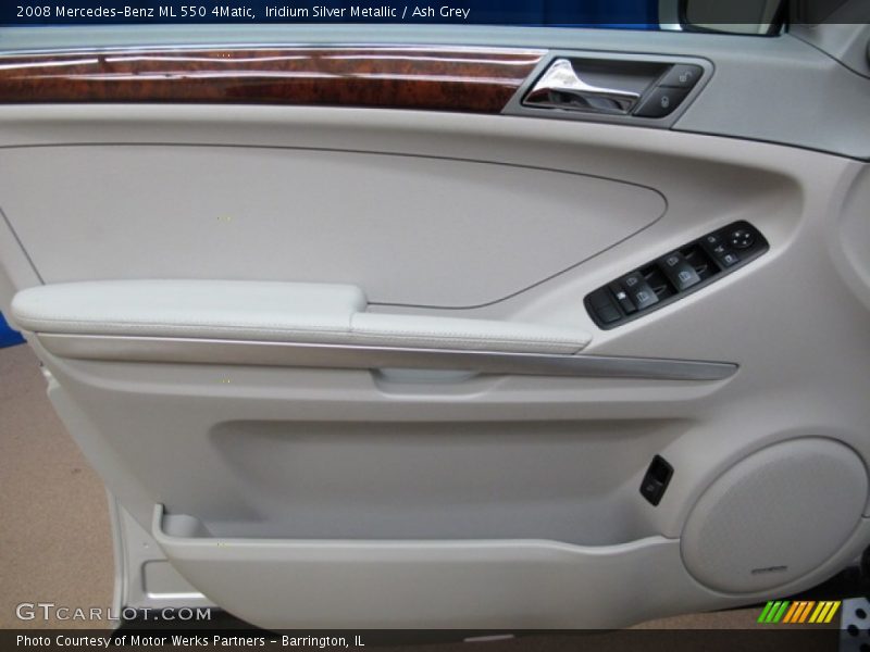 Iridium Silver Metallic / Ash Grey 2008 Mercedes-Benz ML 550 4Matic