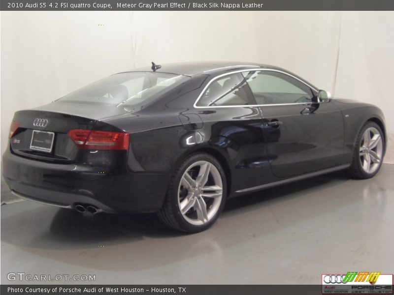 Meteor Gray Pearl Effect / Black Silk Nappa Leather 2010 Audi S5 4.2 FSI quattro Coupe