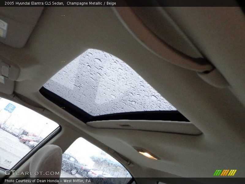 Champagne Metallic / Beige 2005 Hyundai Elantra GLS Sedan