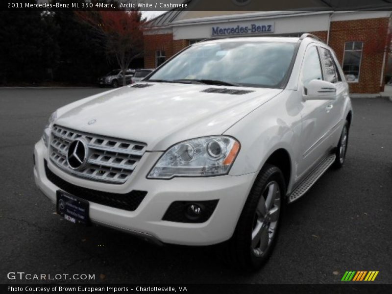 Arctic White / Cashmere 2011 Mercedes-Benz ML 350 4Matic