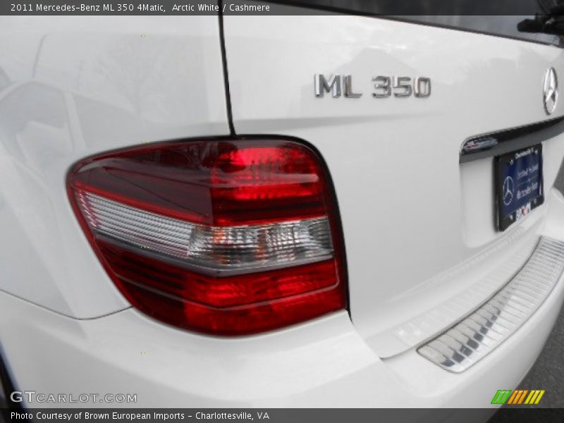 Arctic White / Cashmere 2011 Mercedes-Benz ML 350 4Matic