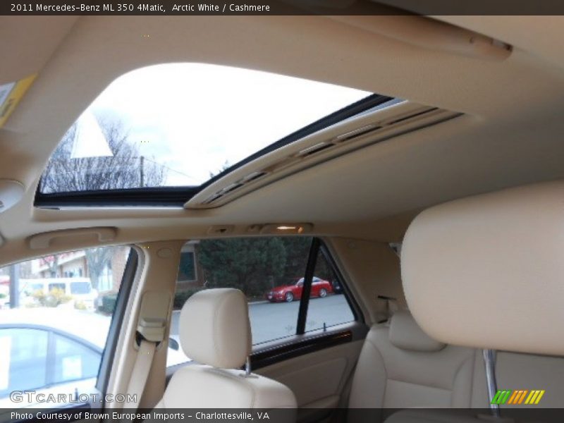Arctic White / Cashmere 2011 Mercedes-Benz ML 350 4Matic