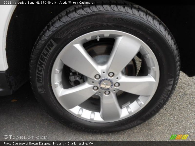 Arctic White / Cashmere 2011 Mercedes-Benz ML 350 4Matic