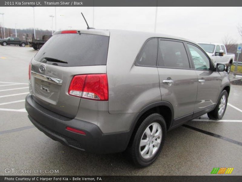 Titanium Silver / Black 2011 Kia Sorento LX