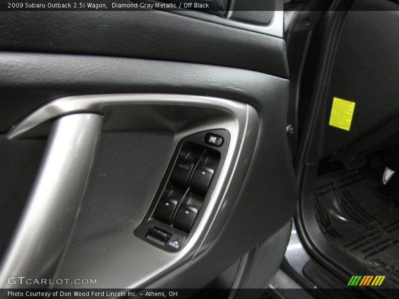 Diamond Gray Metallic / Off Black 2009 Subaru Outback 2.5i Wagon