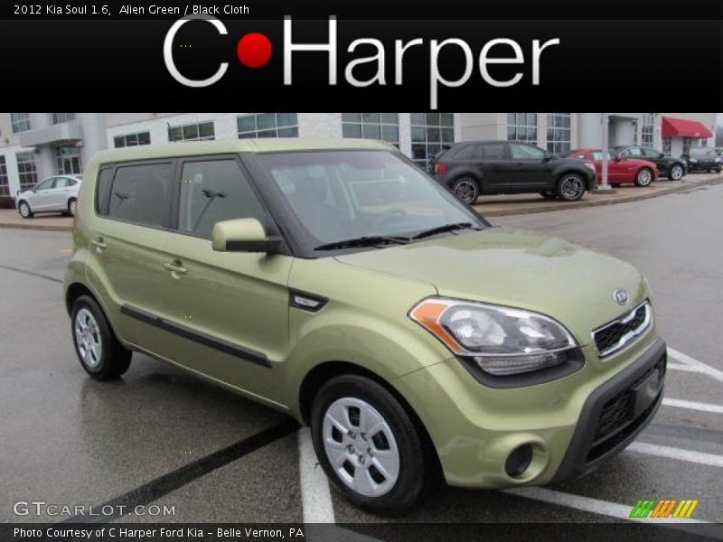 Alien Green / Black Cloth 2012 Kia Soul 1.6