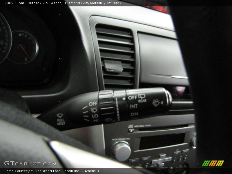 Diamond Gray Metallic / Off Black 2009 Subaru Outback 2.5i Wagon