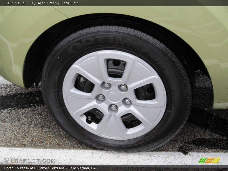 Alien Green / Black Cloth 2012 Kia Soul 1.6