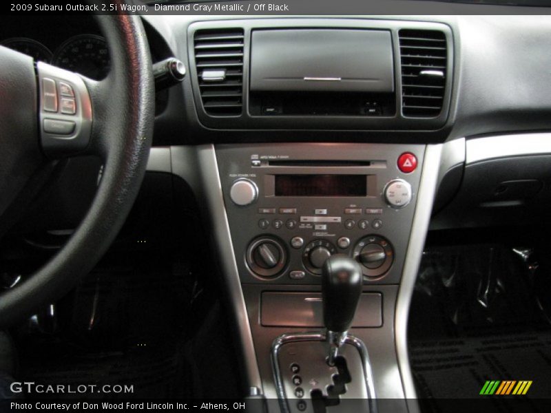 Diamond Gray Metallic / Off Black 2009 Subaru Outback 2.5i Wagon