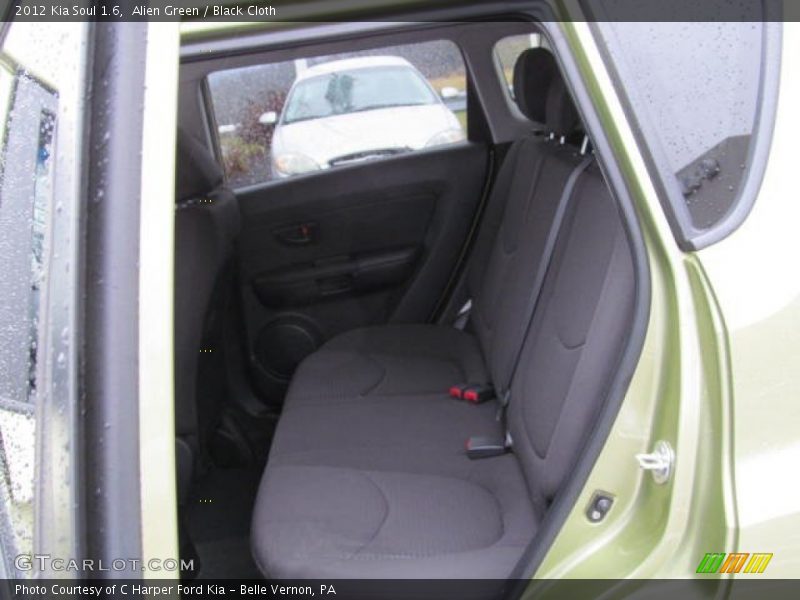 Alien Green / Black Cloth 2012 Kia Soul 1.6