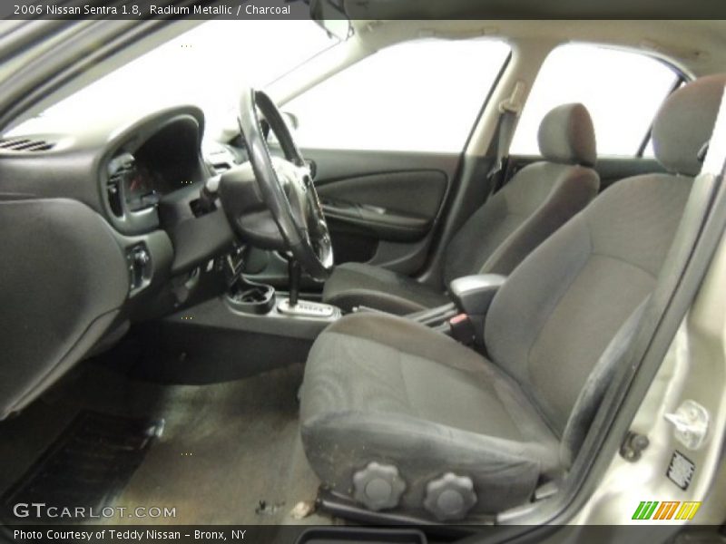 Radium Metallic / Charcoal 2006 Nissan Sentra 1.8
