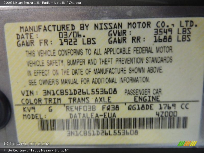 Radium Metallic / Charcoal 2006 Nissan Sentra 1.8