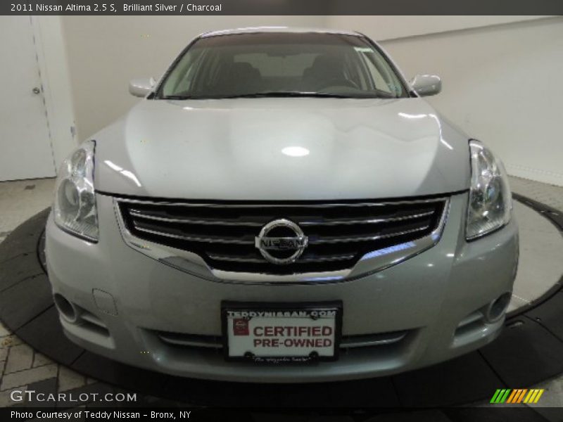 Brilliant Silver / Charcoal 2011 Nissan Altima 2.5 S