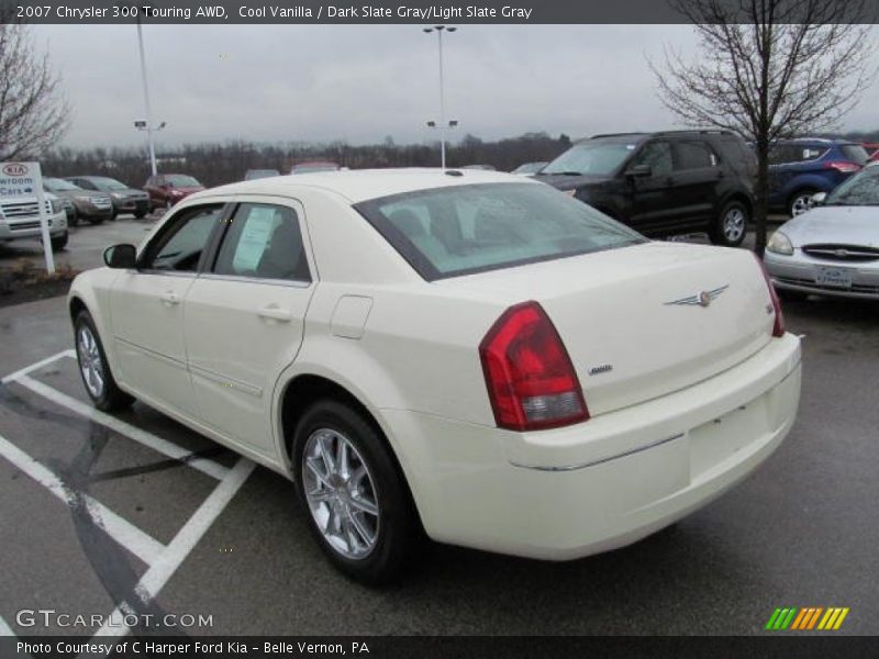 Cool Vanilla / Dark Slate Gray/Light Slate Gray 2007 Chrysler 300 Touring AWD