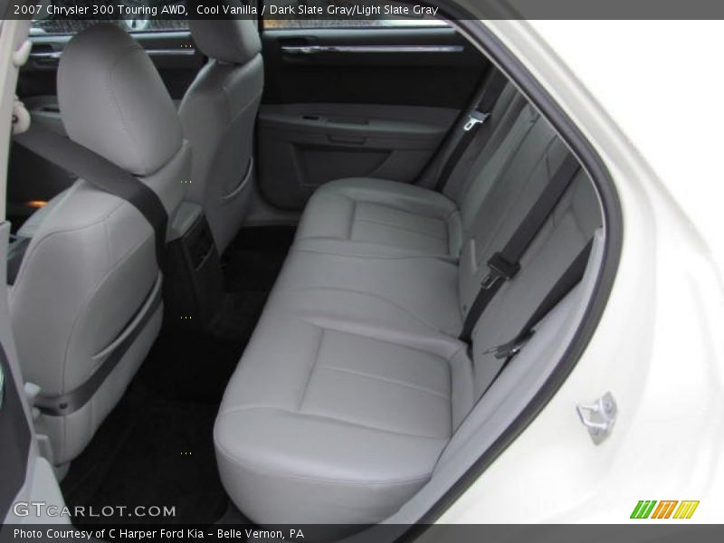 Cool Vanilla / Dark Slate Gray/Light Slate Gray 2007 Chrysler 300 Touring AWD