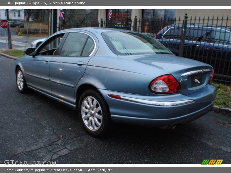 Zircon Metallic / Sand 2003 Jaguar X-Type 2.5
