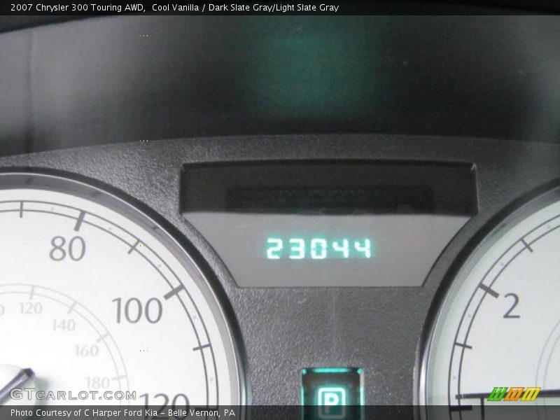 Cool Vanilla / Dark Slate Gray/Light Slate Gray 2007 Chrysler 300 Touring AWD