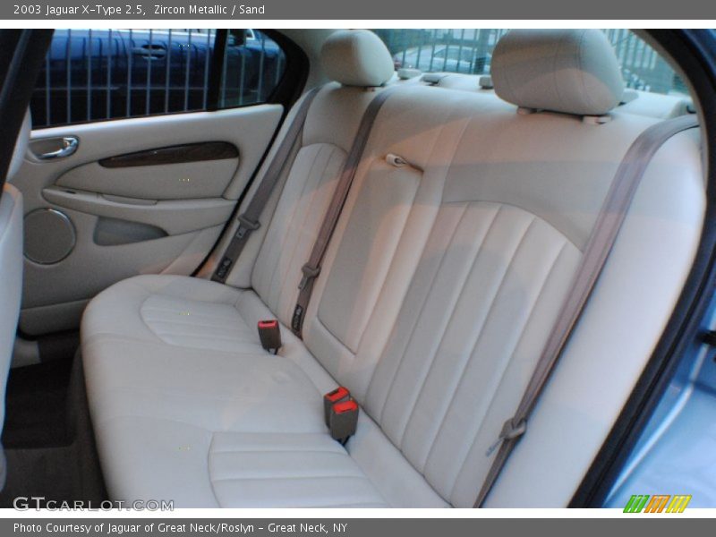 Zircon Metallic / Sand 2003 Jaguar X-Type 2.5