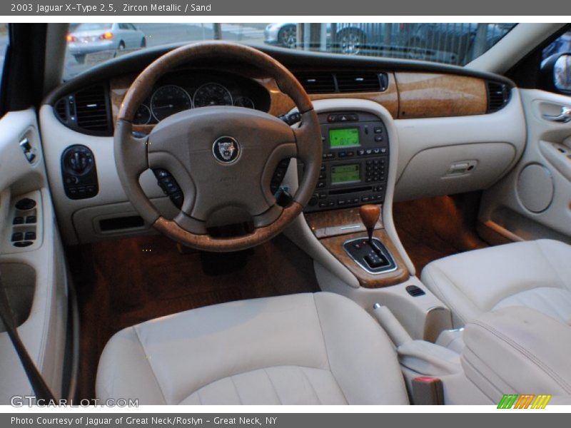 Zircon Metallic / Sand 2003 Jaguar X-Type 2.5