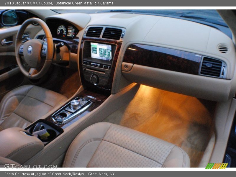 Dashboard of 2010 XK XKR Coupe