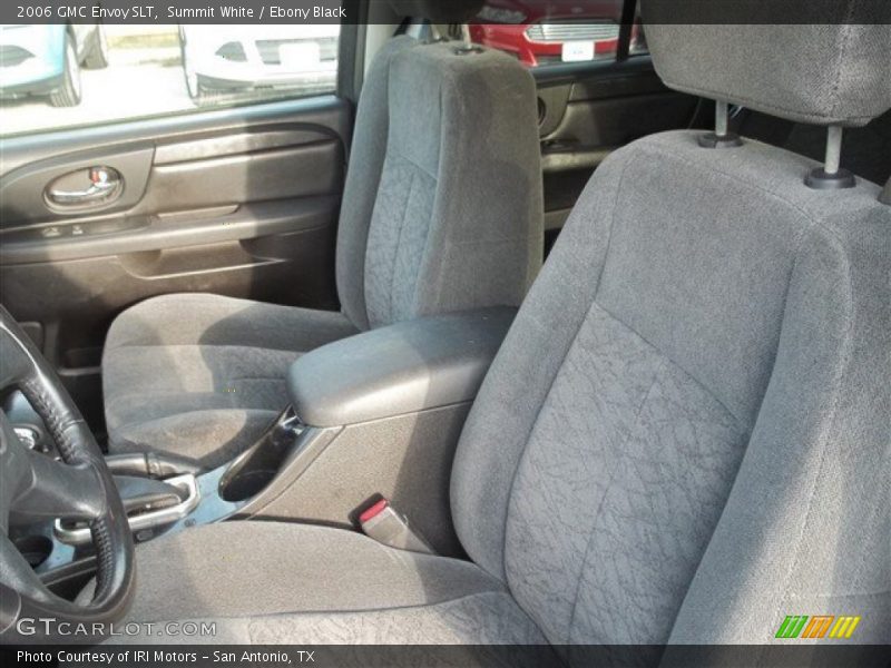 Summit White / Ebony Black 2006 GMC Envoy SLT