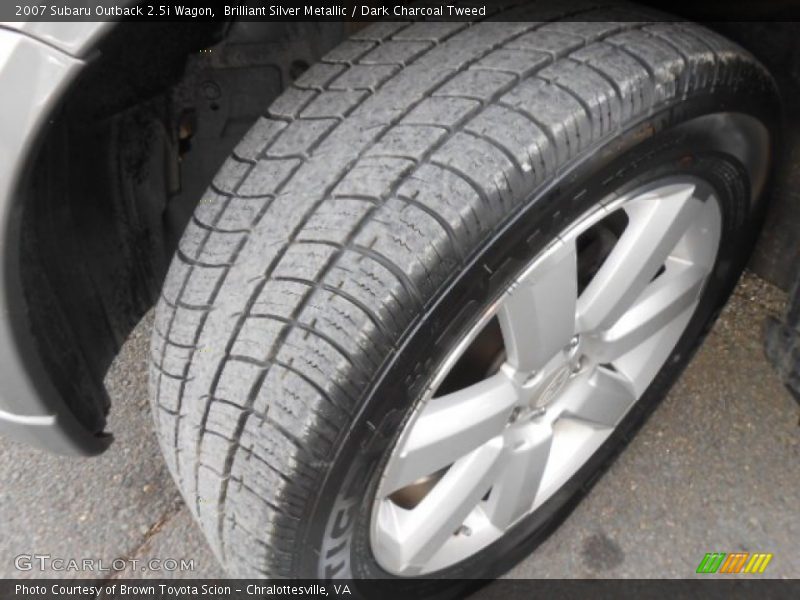 Brilliant Silver Metallic / Dark Charcoal Tweed 2007 Subaru Outback 2.5i Wagon