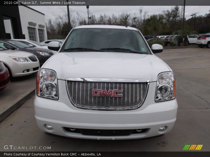 Summit White / Light Titanium 2010 GMC Yukon SLT