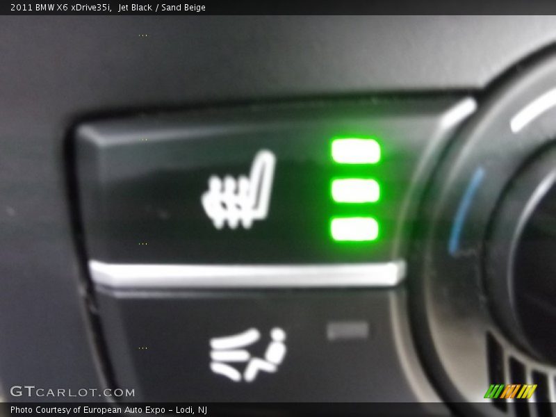 Jet Black / Sand Beige 2011 BMW X6 xDrive35i