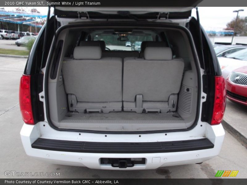 Summit White / Light Titanium 2010 GMC Yukon SLT