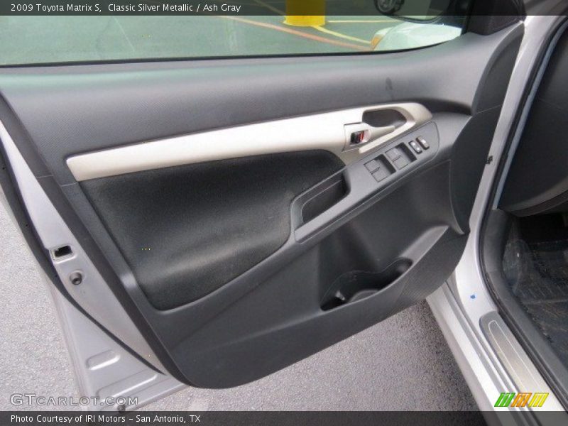 Classic Silver Metallic / Ash Gray 2009 Toyota Matrix S