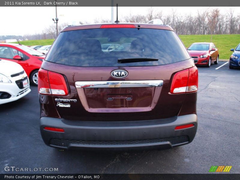 Dark Cherry / Black 2011 Kia Sorento LX