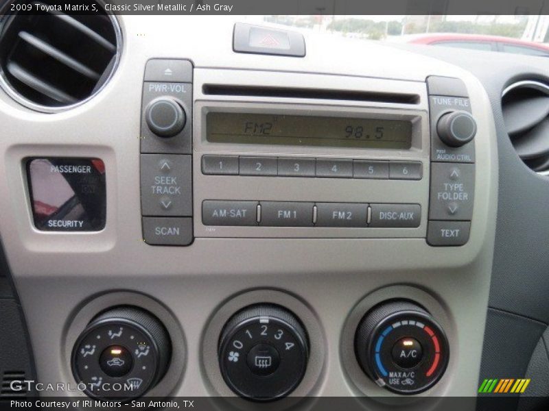 Classic Silver Metallic / Ash Gray 2009 Toyota Matrix S