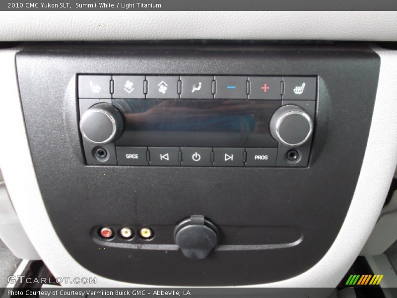 Summit White / Light Titanium 2010 GMC Yukon SLT