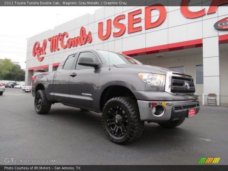 Magnetic Gray Metallic / Graphite Gray 2011 Toyota Tundra Double Cab