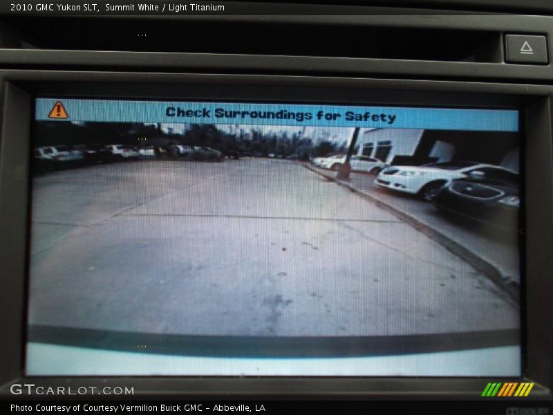 Summit White / Light Titanium 2010 GMC Yukon SLT